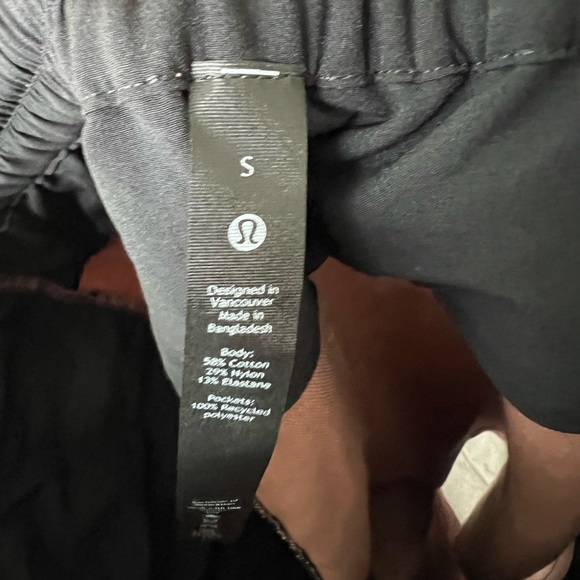 Lululemon Bowline Short 5inch Stretch Ripstop - Picture 3 of 3